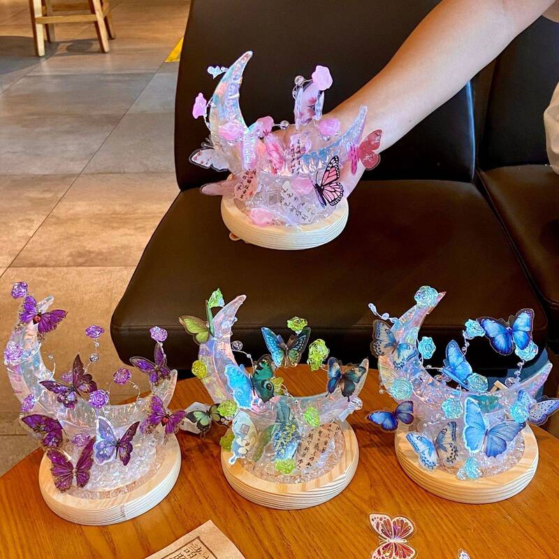 Wholesale Price Stall Items That Attract Attention, Girls' Birthday Gifts, Handmade DIY Moon Butterfly Lights, Glowing Toys Wholesale Price Stall Items That Attract Attention, Girls' Birthday Gifts, Handmade DIY Moon Butterfly Lights, Glowing Toys