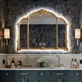 Европейская стиль резанная стена -Трехстороннее складное зеркальное зеркальное заправка на рабочем столе