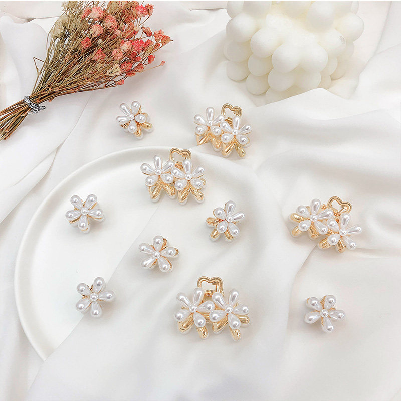 Clip Clip Small Clip Hairpin Double-sided Camellia Five-petal Flower Pearl Small and Delicate Female Headdress Small Liuhai Clip