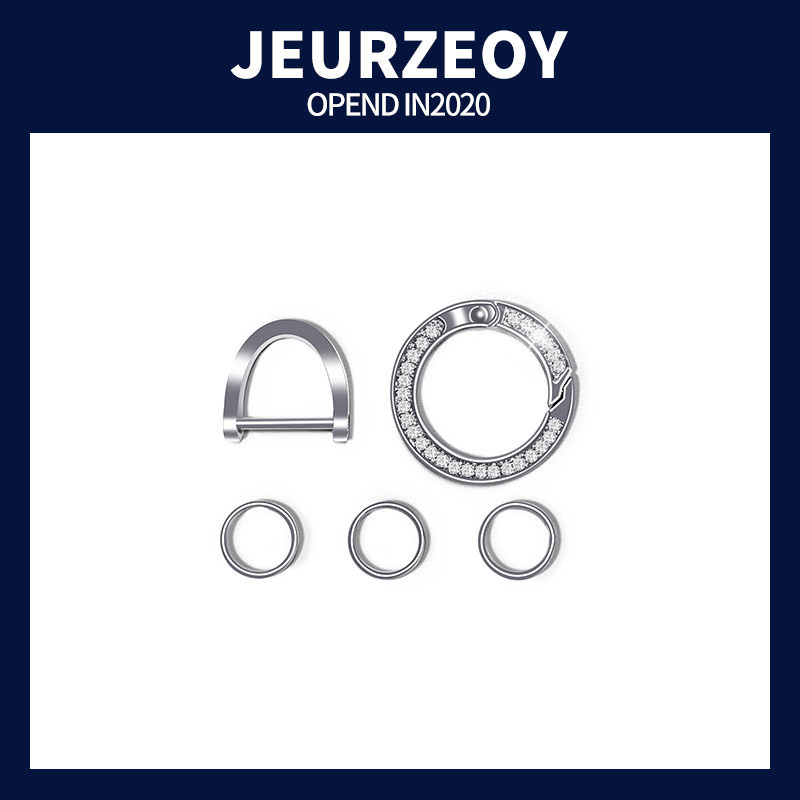 Simple car key chain pendant creative diamond car lock key ring chain decoration car key ring horseshoe buckle