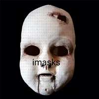 Белая кукла