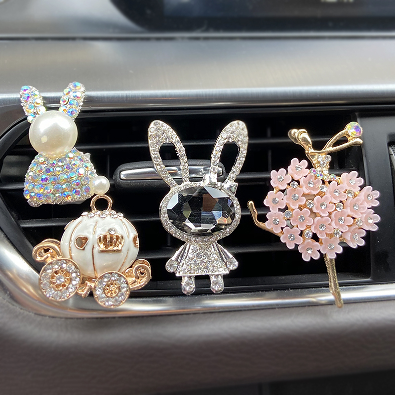 Car empty callout wind-mouth scented and decorated with female inlaid drilling upscale ballet girl car supplies Inner ornaments