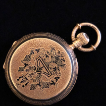 1900s Swiss Valley 18K gold case hand-wound antique three-opening pocket watch