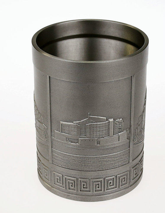 Sichuan University Metal pen holder tin-made pen holder bas-relief craft pen cylinder Sichuan great Ventures Souvenir Gift-Taobao