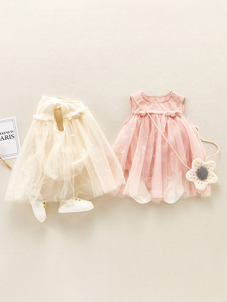 Net red baby year-old baby dress Summer 100 days jumpsuit Cute princess triangle Haiyi yarn skirt out dress