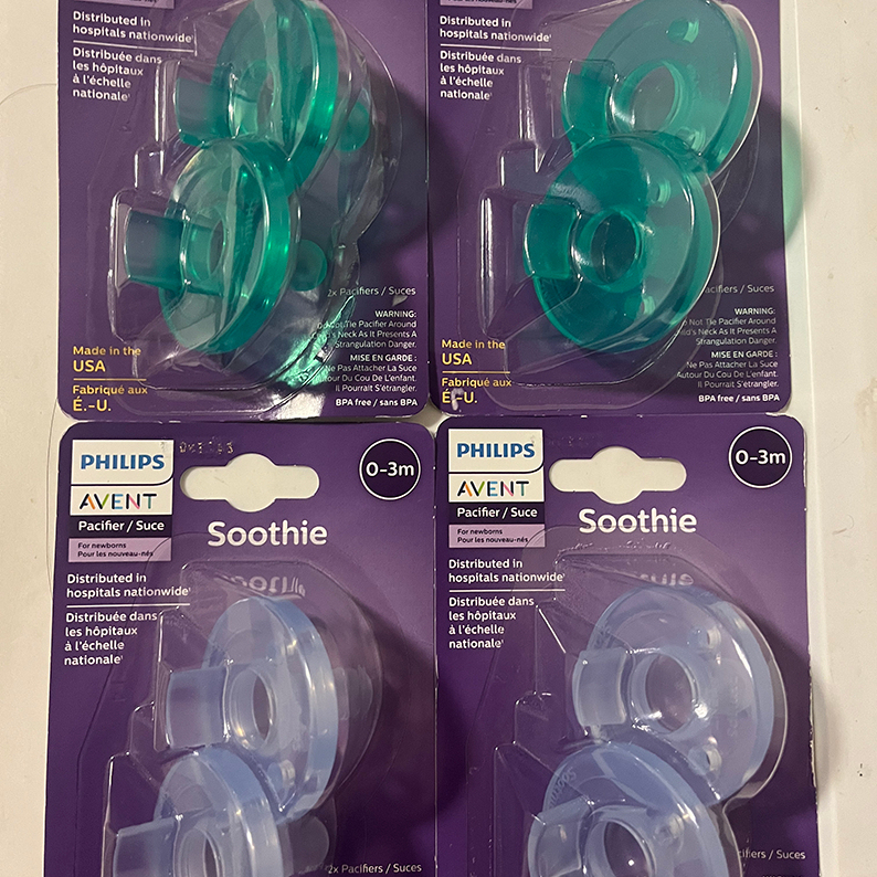 Made in the Usa, Philips Avent All-Silicone Pacifier for 0-18 Months, for Baby Teeth Development