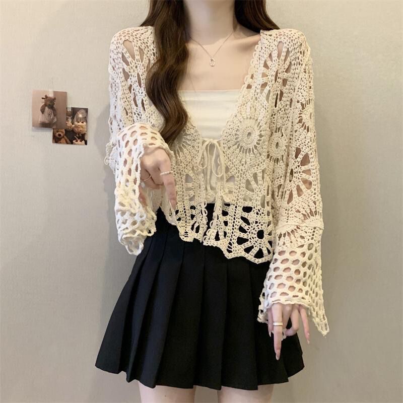 Crochet Hollow-Out Knit Sun Protection Shirt for Women, Summer Thin Bohemian Versatile Long-Sleeved Short Top Cover-Up