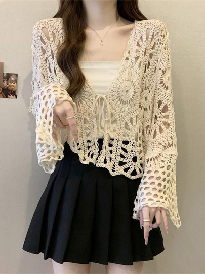 Crochet Hollow-Out Knit Sun Protection Shirt for Women, Summer Thin Bohemian Versatile Long-Sleeved Short Top Cover-Up