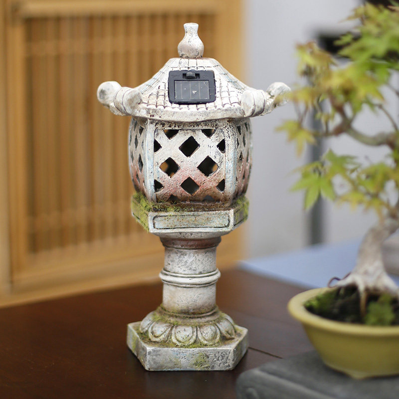 Solar lantern ornaments courtyard decoration Japanese villa garden balcony artificial stone layout landscaping new Chinese style
