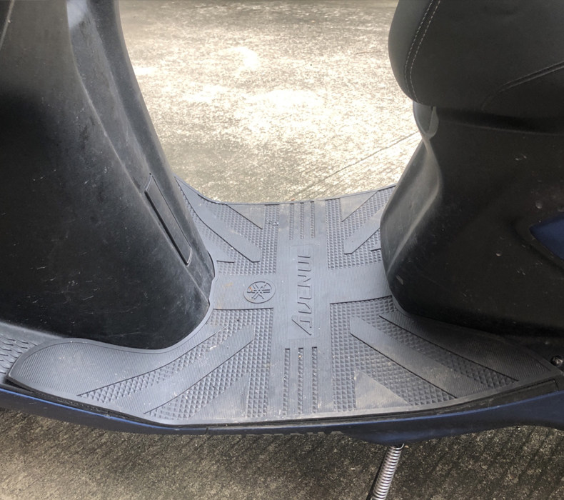 Suitable for Yamaha pedal Qiaoge i125 Xuying Fuxi Fuying Saiying new patrol eagle foot pad pedal pad