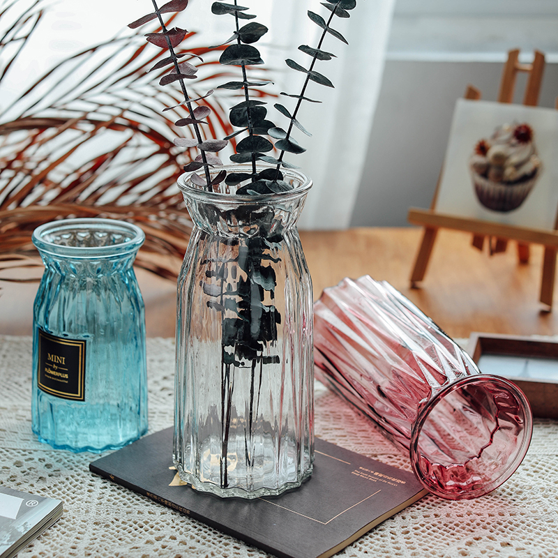 Floral blue glass vase Nordic modern embossed vertical prismatic transparent hydroponic hotel decorated with dried flower inserts