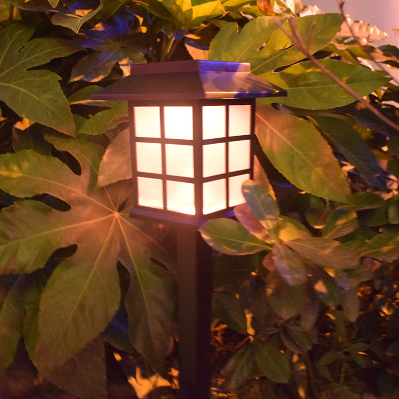 New solar outdoor LED lawn light small house light medium solar light small palace light garden garden light