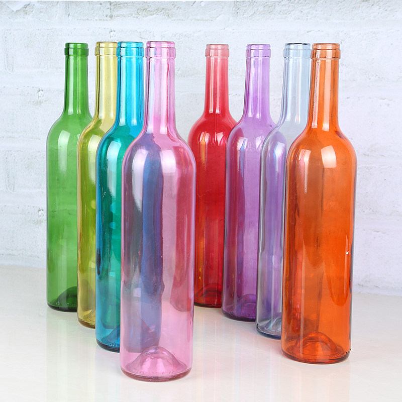 Luminous Red Wine Bottle of Wishing Bottle Lucky Luck Star Rafting Bottle Bar Decor of a minimalist colored glass bottle cork light string