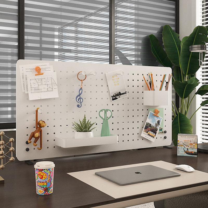 Office desktop pen pen frame in light luxury creative office supplies tables hole board