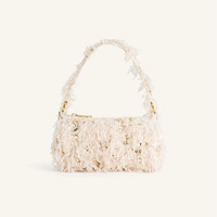 Абрикосовые блестки для ногтей