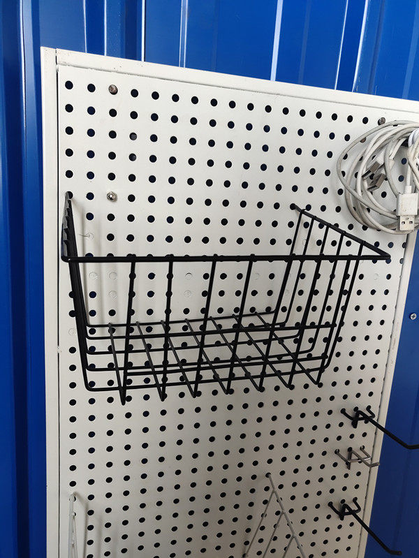 Hole-hole plate hanging basket grid hanging basket rack grid shelving shelves Black and white-Taobao