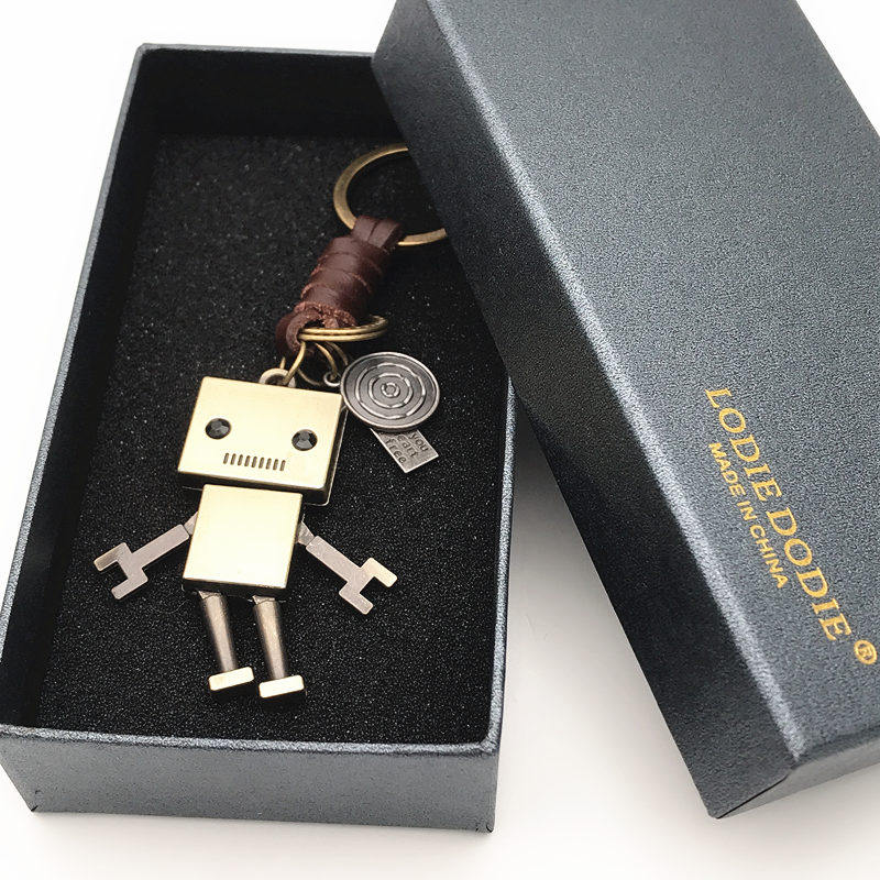 Original design Japan and Korean cartoon cute robot car keychain chain ring backpack hanging couple hanging upgrade