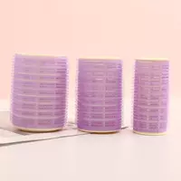 Светлый фиолетовый.