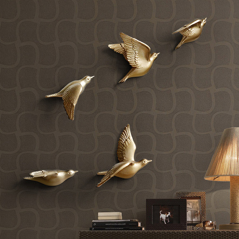 Minimalist modern small bird wall-mounted creative living room Xuanguan sofa TV Background wall decoration hanging decoration Home Residence Ornaments