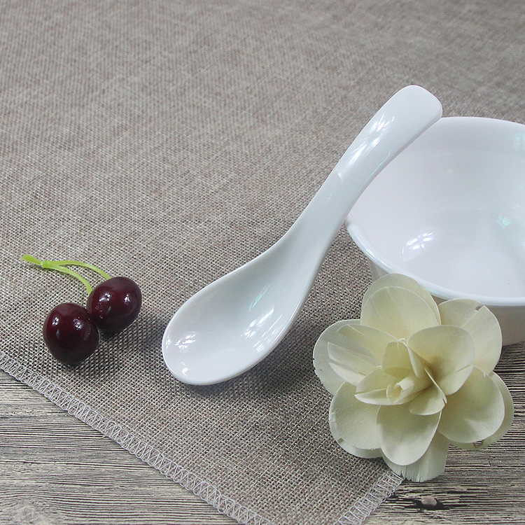 Rocky mail 7006 teaspoons of high - grade melamine imitation porcelain rice porridge soup spoon, pure white plastic hotel hotel small spoon