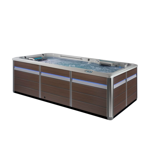 Бассейн для плавания, умная вилла