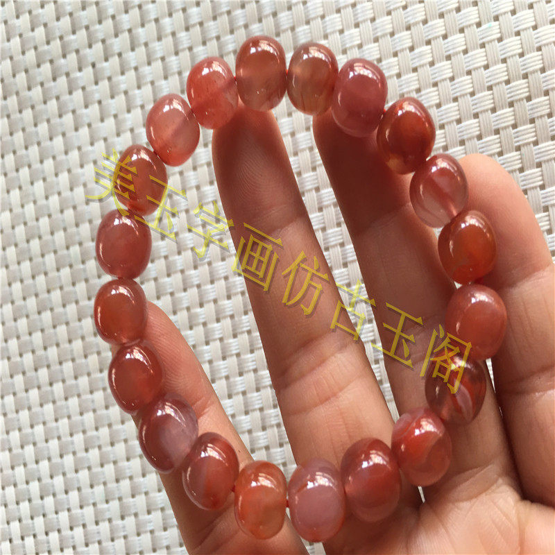 Neck items, Liangshan South red jade, old objects, young lady's bracelets, red agate, hand-made jade goods