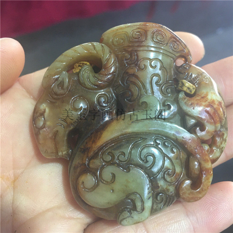 Imitation Western Zhou pendant hand piece shofar cup jade wine cup jade cup Hetian old xiuyu qin color flower jade carving shofar cup