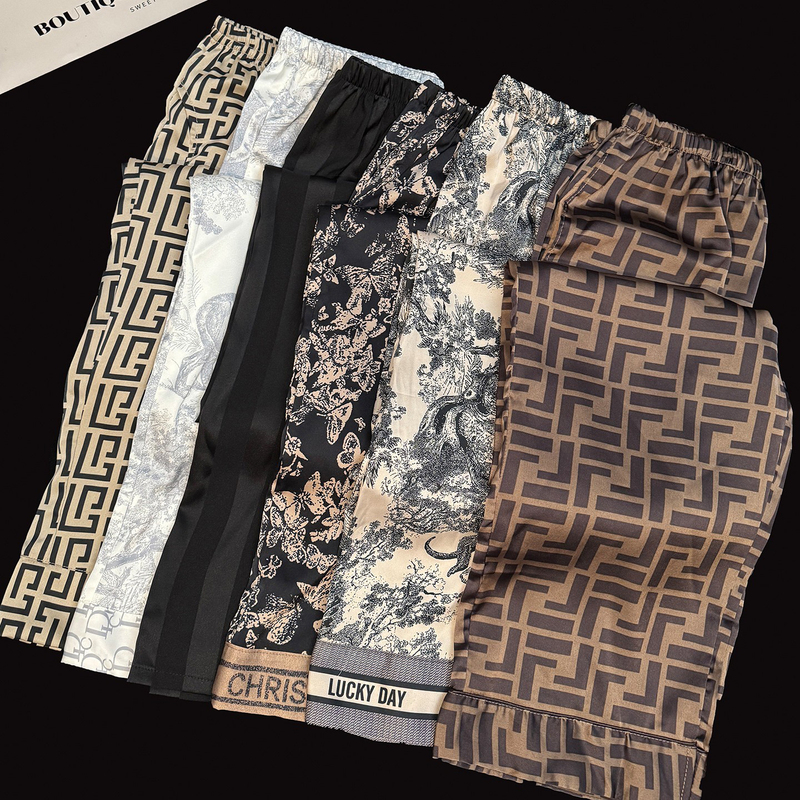 Big Brand Ice Silk Single-Layer Sleep Pants for Men, Summer Long Pants with a High-End Feel, Men's Cool and Loose-Fitting Large-Size Home Pants Big Brand Ice Silk Single-Layer Sleep Pants for Men, Summer Long Pants with a High-End Feel, Men's Cool and Loose-Fitting Large-Size Home Pants