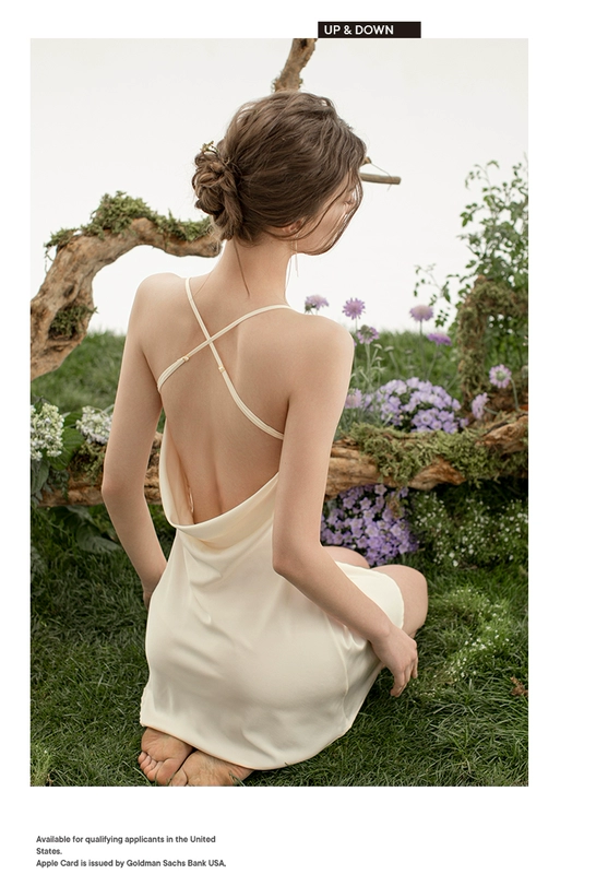 Jiaohe LÊN XUỐNG thiết kế màu trơn nhỏ gợi cảm mùa xuân gợi cảm treo váy ngủ cổ tích váy không tay rỗng tư nhân đồ ngủ nữ sẽy đồ ngủ sexy bigsize