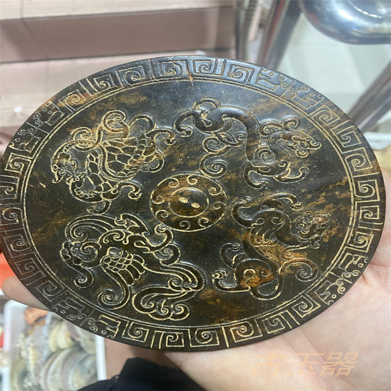 Swing piece ancient play and Tian jade Big Four Divine Beast Jade Mirror Imitation Han Jade's Waist Card Brand Jade Mirror Qin Color Jade Mirror