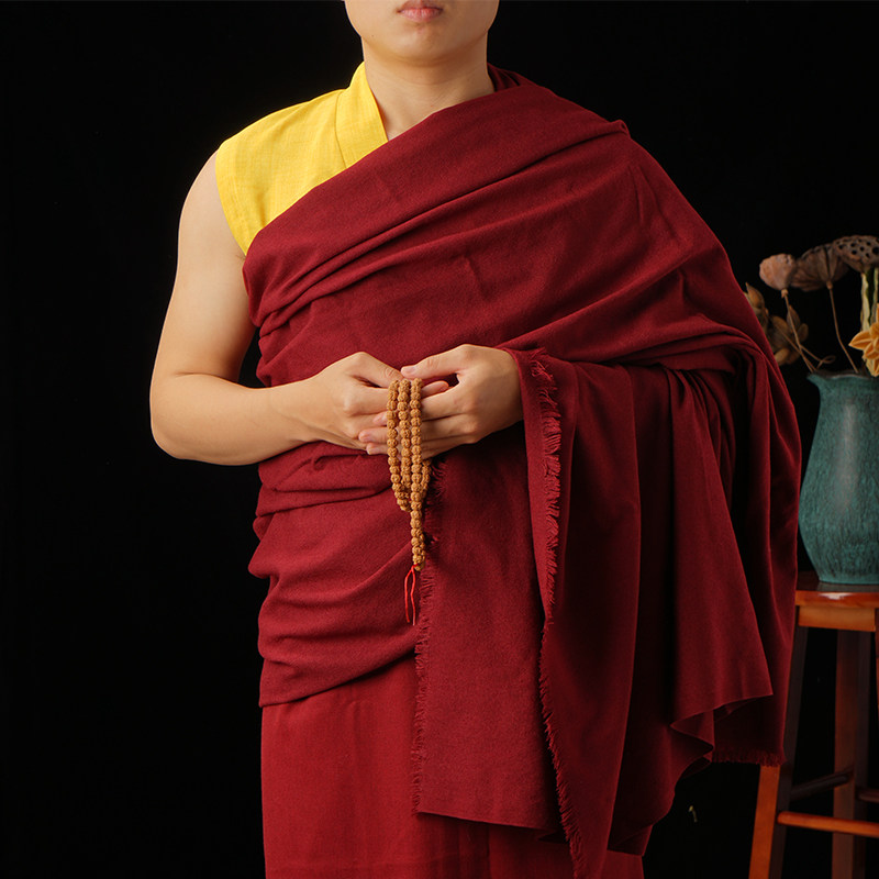 Lamas monk served cashmere cloak summer thin and breathable Tibetan Buddhist monk Buddha monk out of family Tibetan Tibetan Günter