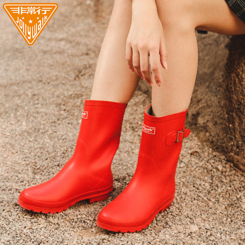 Rainshoe lady fashionable summer outdoor rubber shoes waterproof and waterproof waterproof waterproof boots