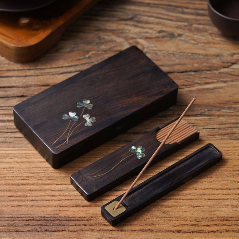 Portable Incense Box for Travel, Agarwood Portable Box, Antique-Style Sandalwood Incense Box, Mother-Of-Pearl Sandalwood Clover Incense Burner