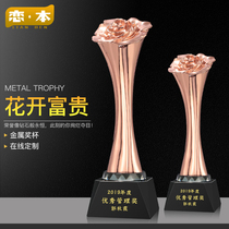  New metal five-pointed star crystal trophy custom-made creative souvenir crystal trophy custom