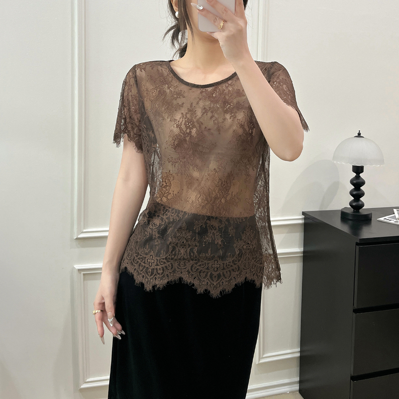French-Style Romantic Lace Short-Sleeve Sheer Top for Women, Summer 2026, Slimming, Versatile, Hollow-Out Blouse, Stylish for Outerwear or Layering French-Style Romantic Lace Short-Sleeve Sheer Top for Women, Summer 2026, Slimming, Versatile, Hollow-Out Blouse, Stylish for Outerwear or Layering