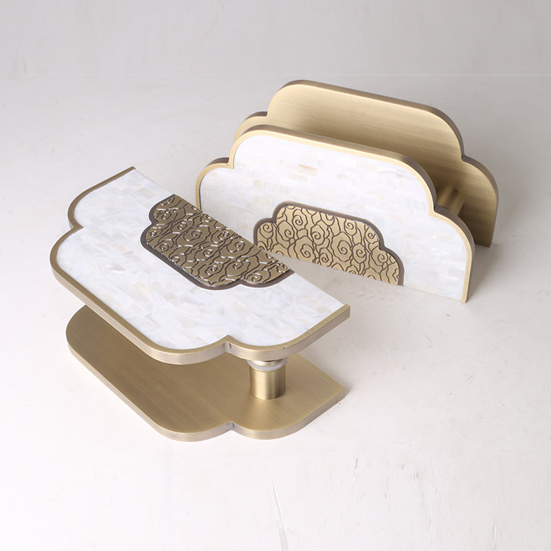 Glass door handle Xiangyun Daura pulls the inlaid platinum level natural seashells Chinese package compartment push-pull door handle to the dress