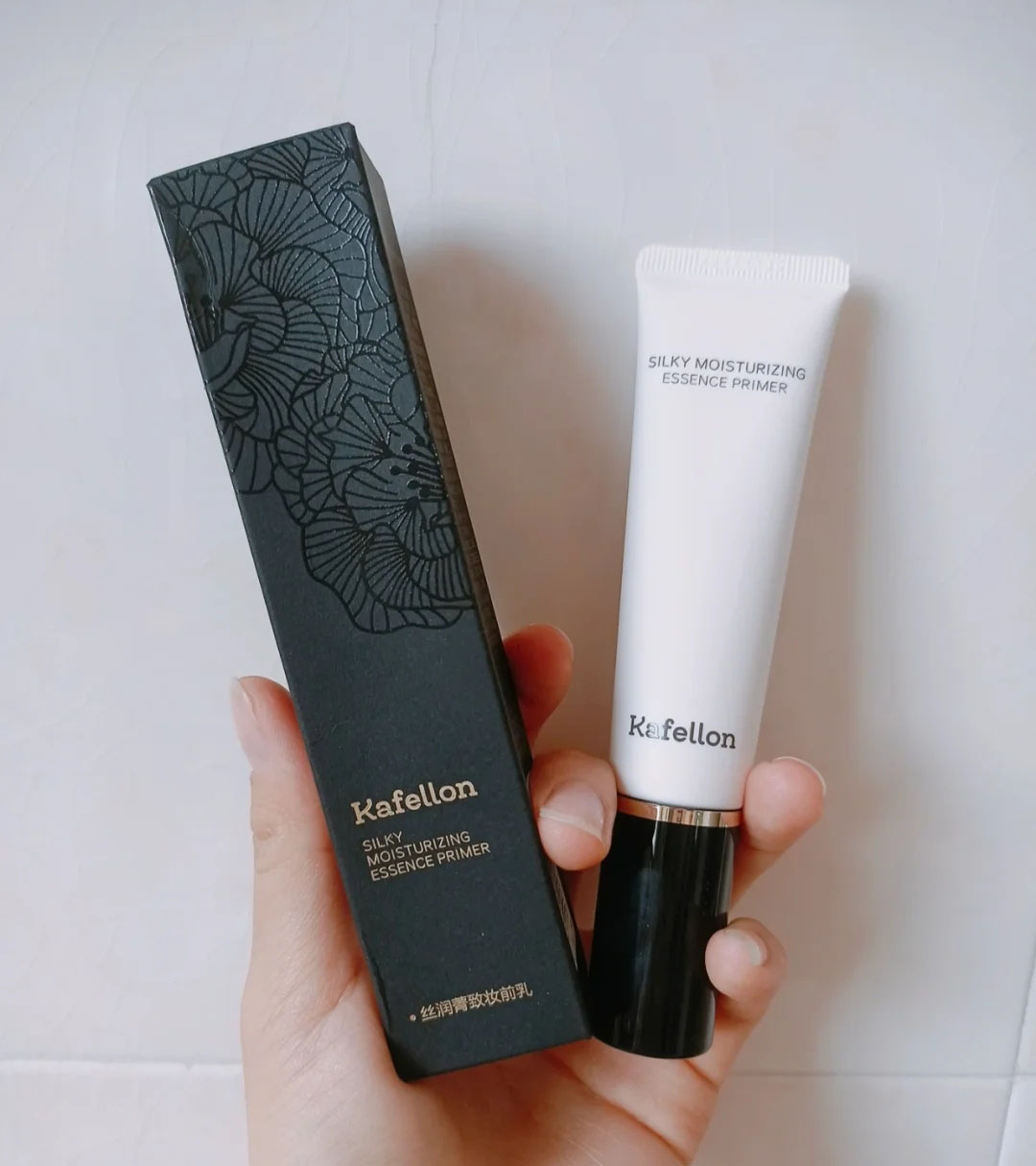 Kevlar camellia silk moisturizing primer before makeup primer foundation liquid invisible pore oil control concealer refreshing and not oily