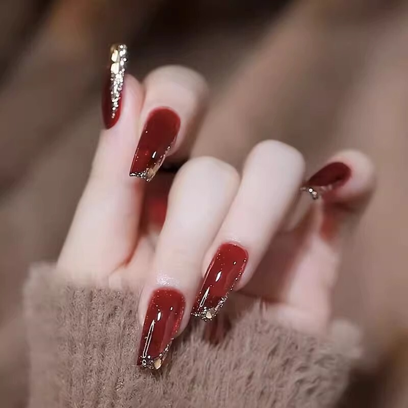 Gc【Red Zhao Yuan】Handmade Wearable Nails New Year Cat's Eye Ruby Light Therapy Gentle Whitening High-End and Luxurious