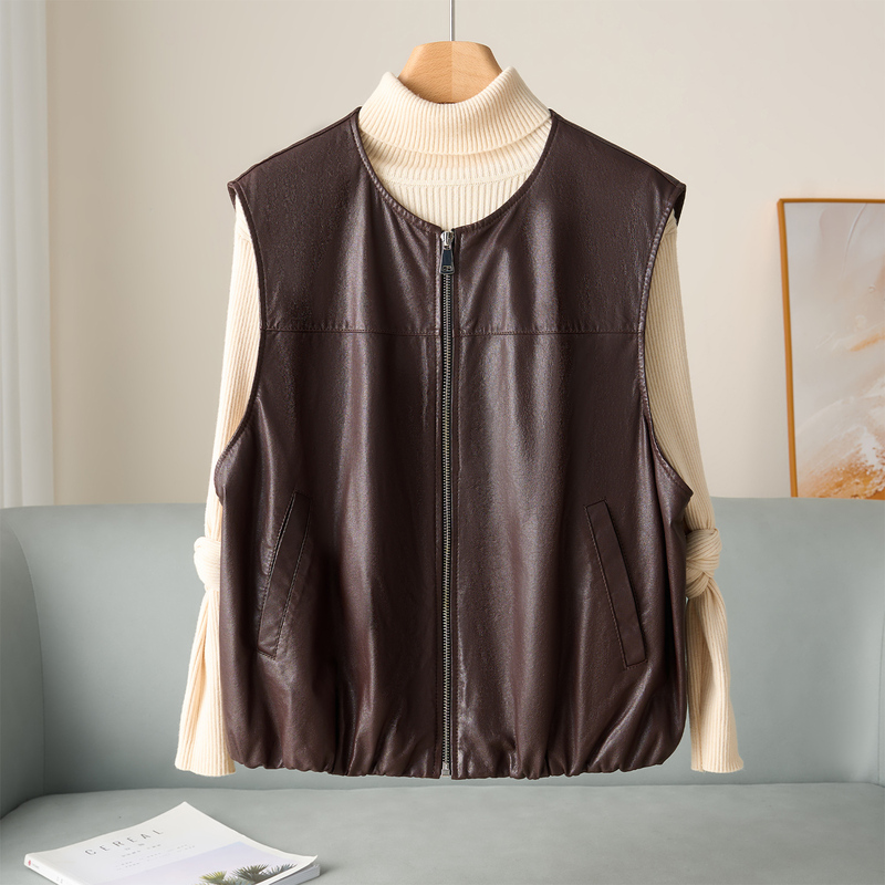 2026 New Style Vegetable-Tanned Sheepskin Biker-Style Genuine Leather Jacket for Women, Short Sleeveless Leather Vest, Casual Jacket 2026 New Style Vegetable-Tanned Sheepskin Biker-Style Genuine Leather Jacket for Women, Short Sleeveless Leather Vest, Casual Jacket