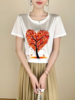 Summer 2024 new women's t-shirt slimming and versatile ins niche age-reducing whitening printed splicing round neck short-sleeved this year