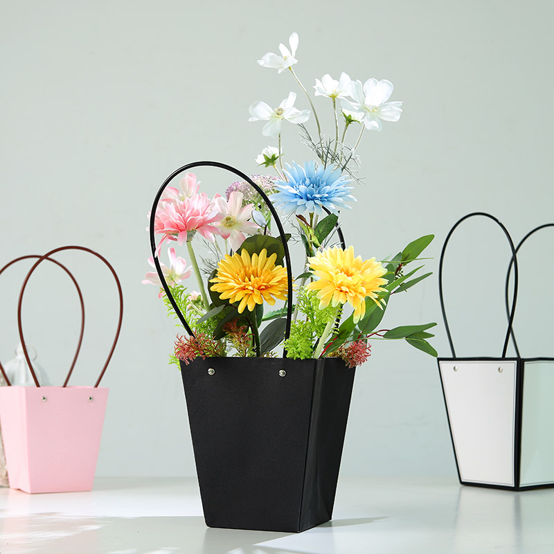 Flowers Carry-on Bag Kraft Paper Bag Carton Gift Gift Bouquet Floral Flower Arrangement Material Rose Box Flower Basket