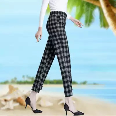 2021 middle-aged and elderly women's pants summer thin ice silk elastic nine-point pants mom plaid pants elastic waist loose