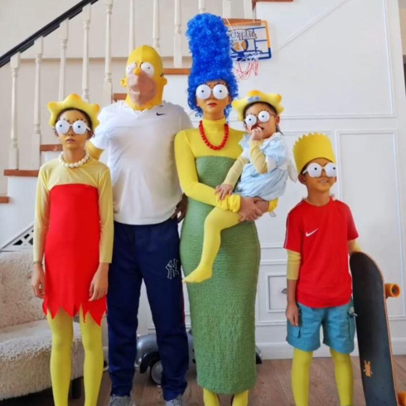 Halloween Costume Simpsons Cosplay Outfit Simpsons Animated Style Parent-Child Outfit Stage Performance Costume