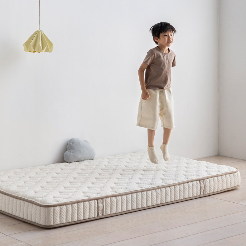 The child is in a 15 20cm 20cm thickness child mattress assorted universal) Mattresses