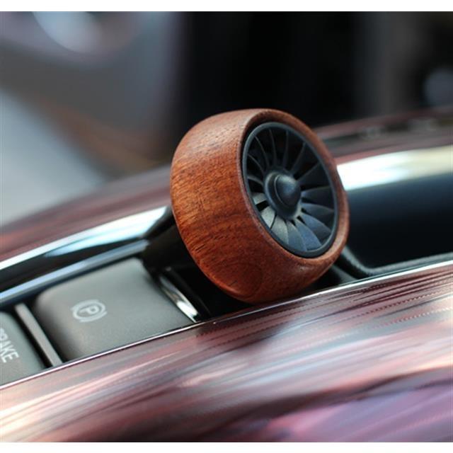 Car Perfume Engine Log Air Outlet Perfume Pendulum CAR AIR CONDITIONING ADORNMENT IN CAR SOLID INCENSE IN CAR