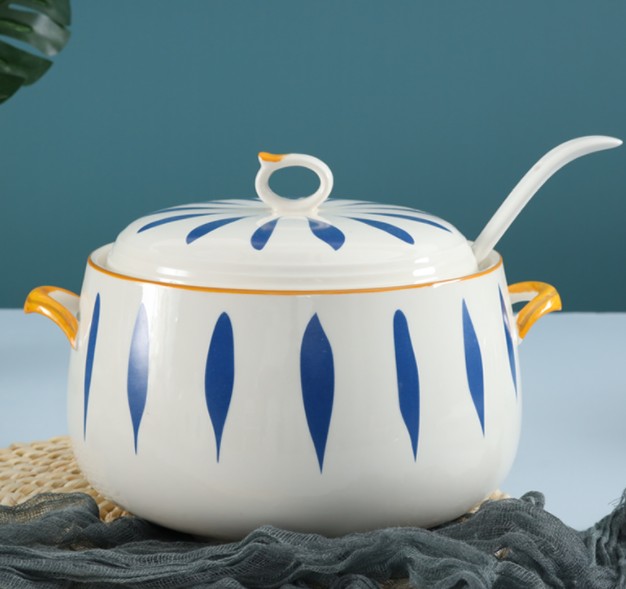 Ceramic Home Old-fashioned Salt Jars Pig Oil Jars Light Lavish Sauce Bottle Kitchen Flavors Bottle Combined Chili Oil Jars