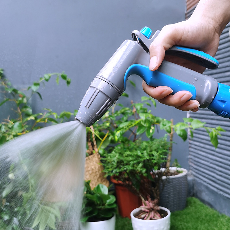 Garden water gun adjustable nozzle Garden watering spray gun watering artifact Car wash water pipe set strong flush