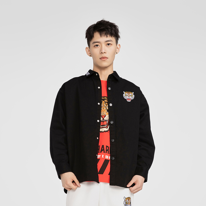 Edhardyx Spring and Autumn Tiger Head Embroidery Fashionable and Unique Solid Color Pure Cotton Shirt Jacket Unisex Couple Matching Top