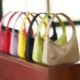 Новая нейлоновая бродяга придумывания средняя метга увлекательно увлекательные ручные плечи для плеч