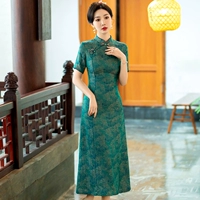 Зеленая юбка версии